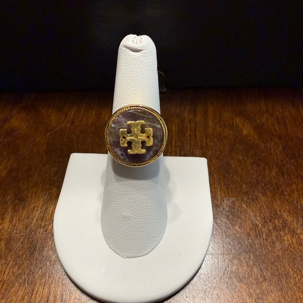 NEW Tory Burch Gold Plated Logo Purple Semi-precious Stone Size 6 Ring